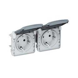 Legrand  Plexo  Серый  Розетка 2-местная с заземляющими контактами механизм горизонтальная безвинтовой зажим IP55 069576